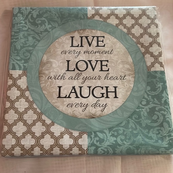 Beautiful Wall Art/ Decor - Picture 2 of 3